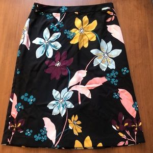 Who what wear floral skirt size 8